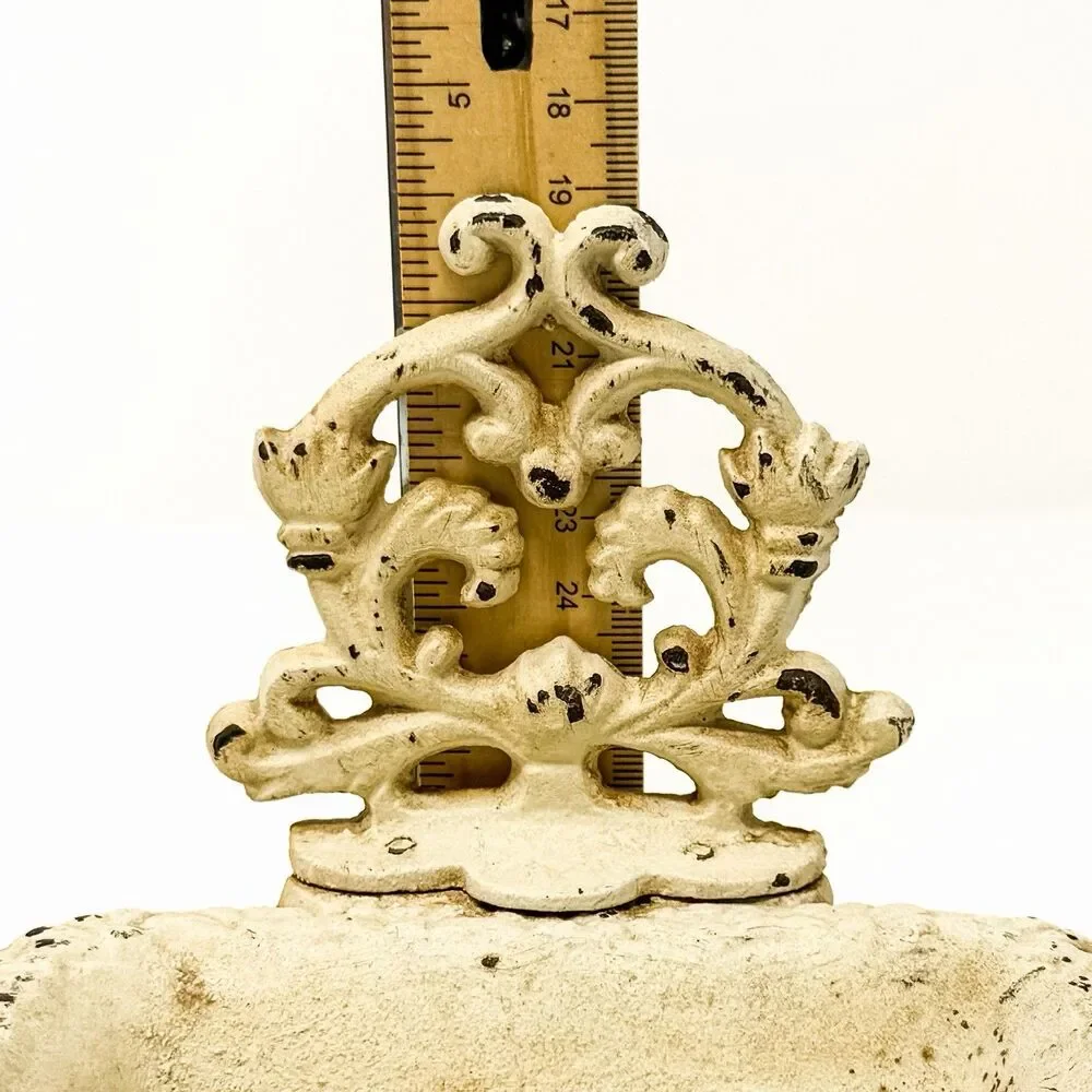 Unbranded ornate cast